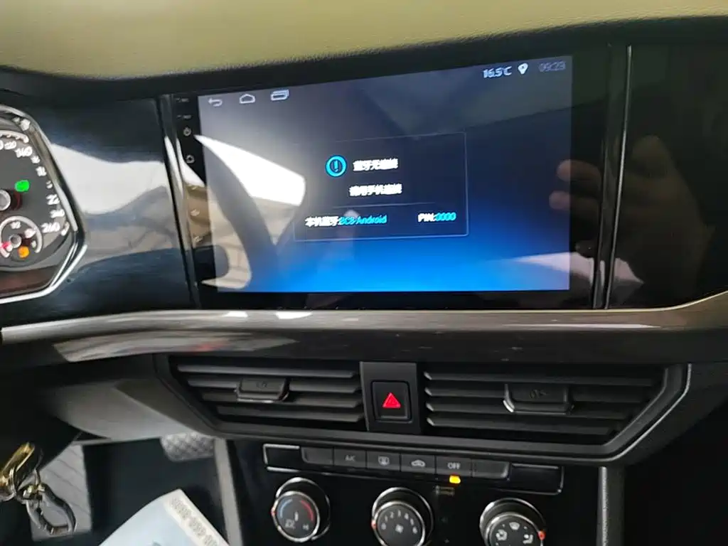 Volkswagen Bora — миниатюра 13