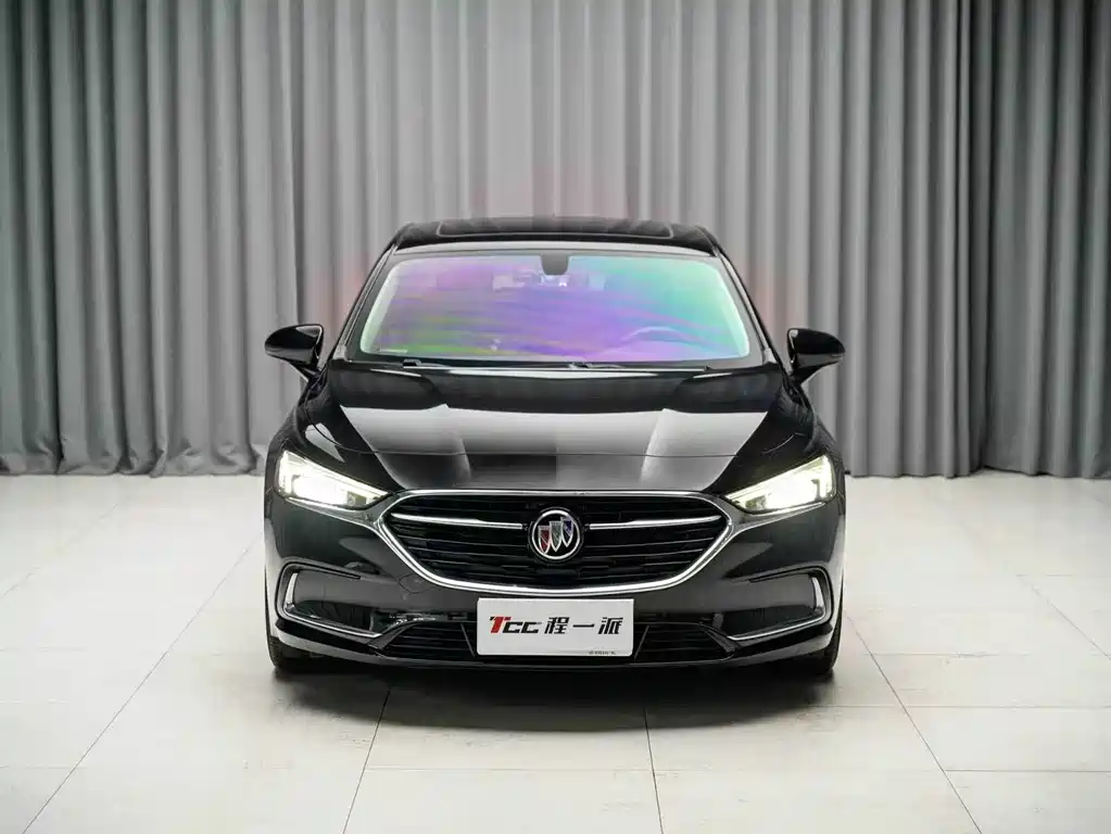 Buick LaCrosse — миниатюра 2