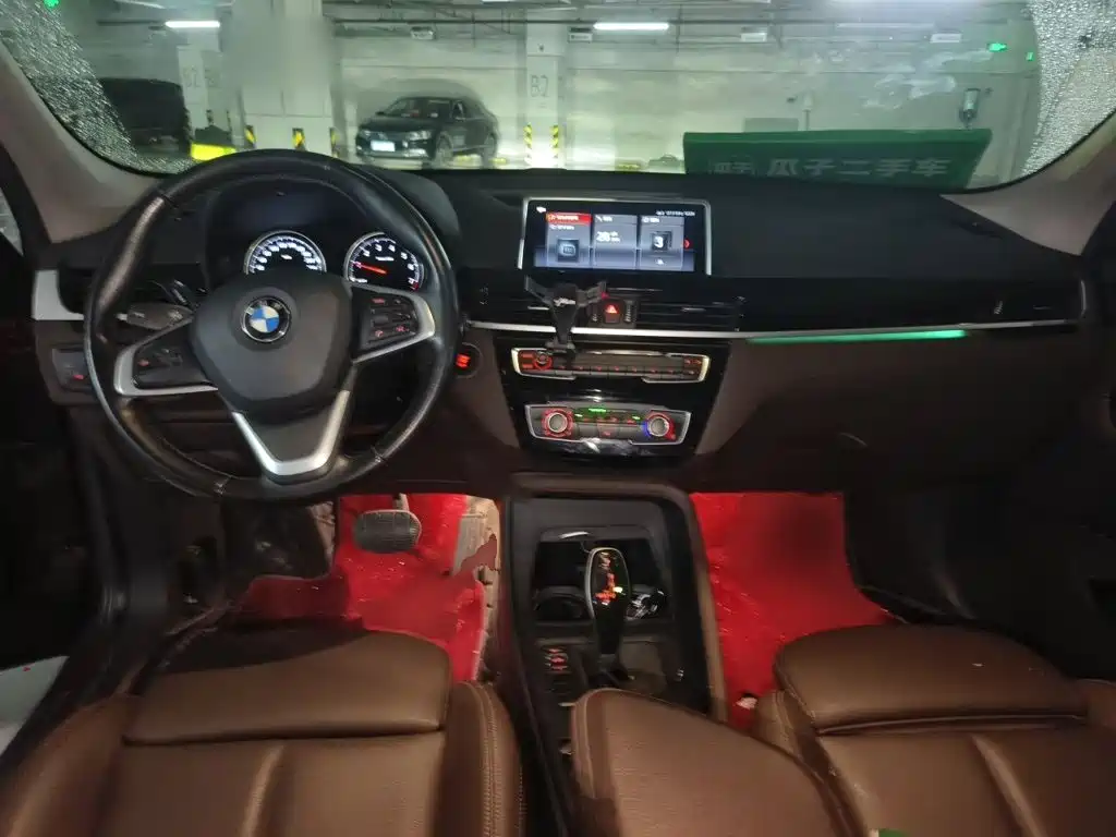 BMW X1 — миниатюра 13