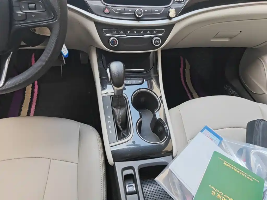 Buick Verano — миниатюра 14