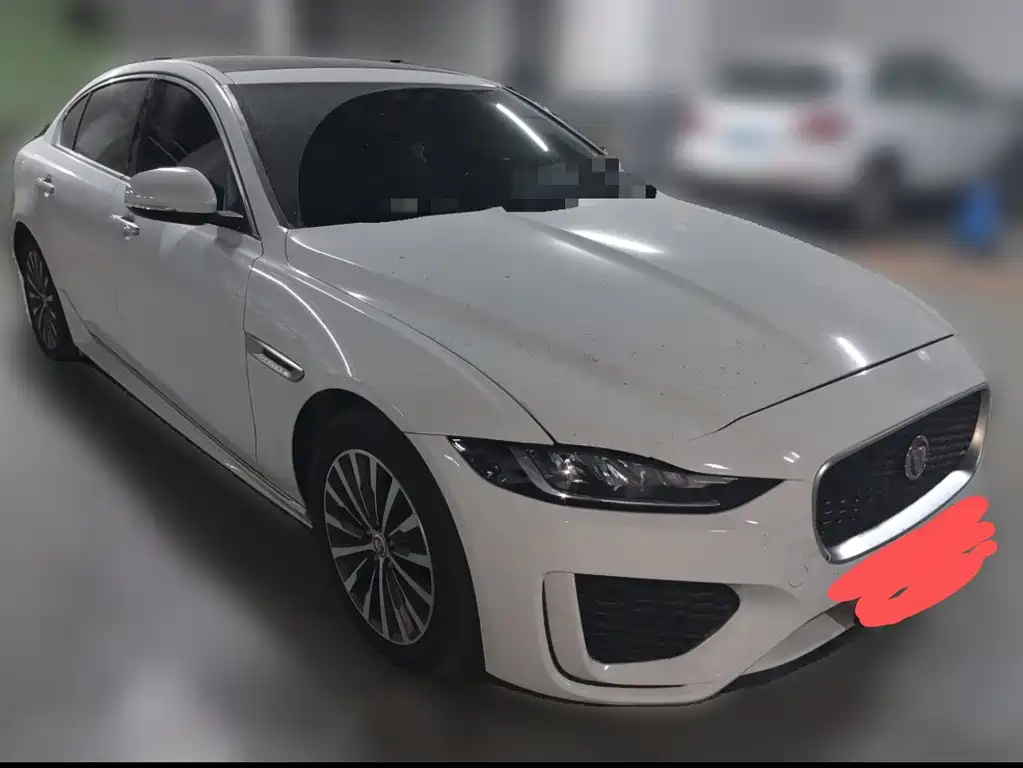 Jaguar XEL — миниатюра 3