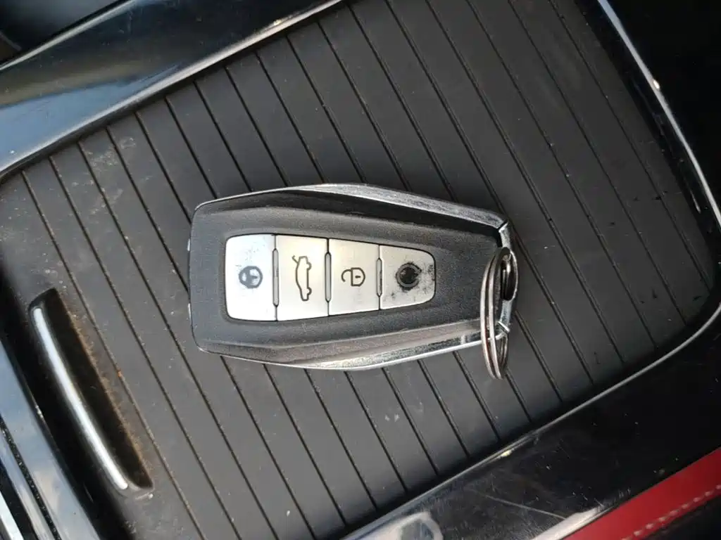 Geely Emgrand GS — миниатюра 9