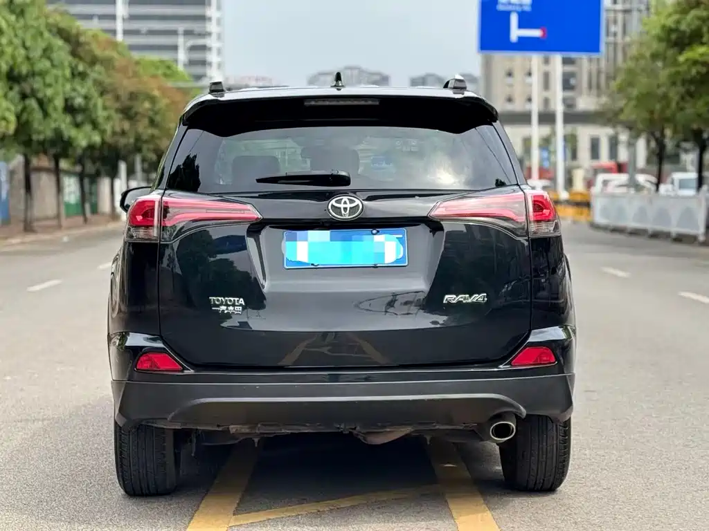 TOYOTA RAV4 RONGFANG