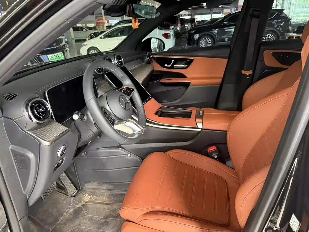 Mercedes-Benz GLC — миниатюра 9