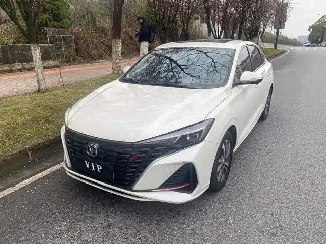 Changan 逸动