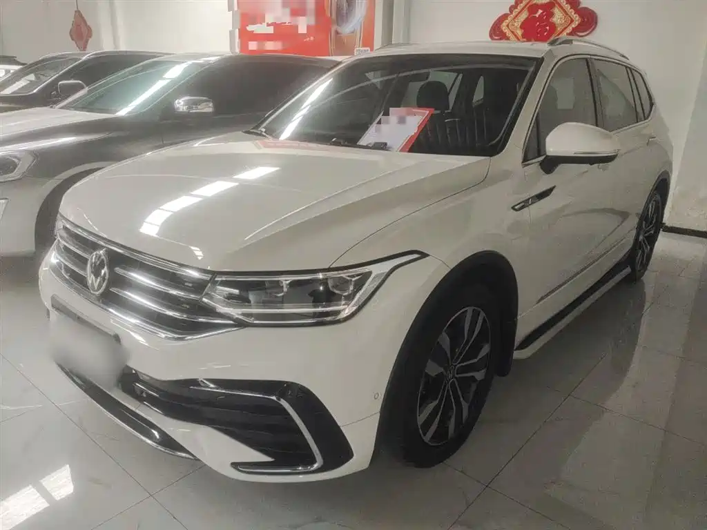 Volkswagen Tiguan L 2022