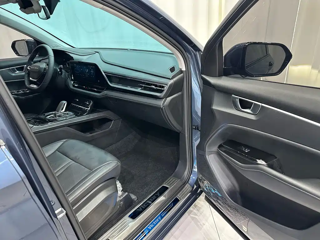 Wuling Victory — миниатюра 17