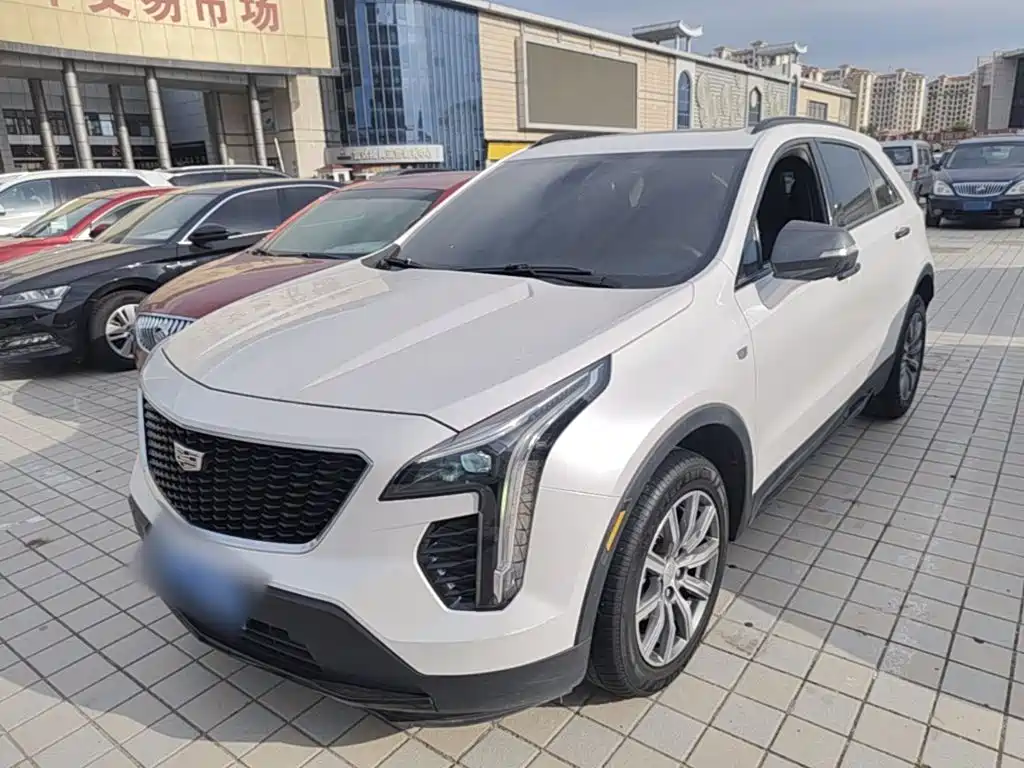 Cadillac XT4