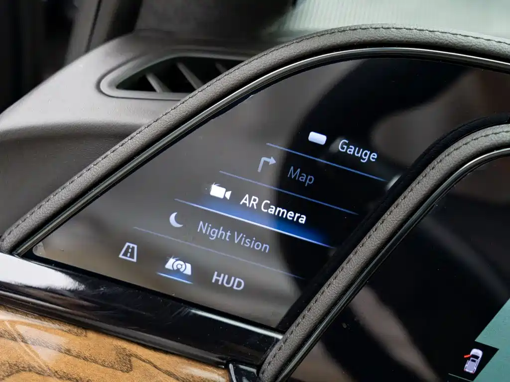 Cadillac Escalade — миниатюра 25