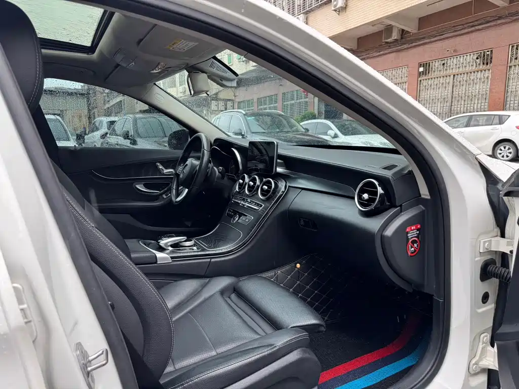 Mercedes-Benz C-Class C 2018 C 180 L Fashion Sport