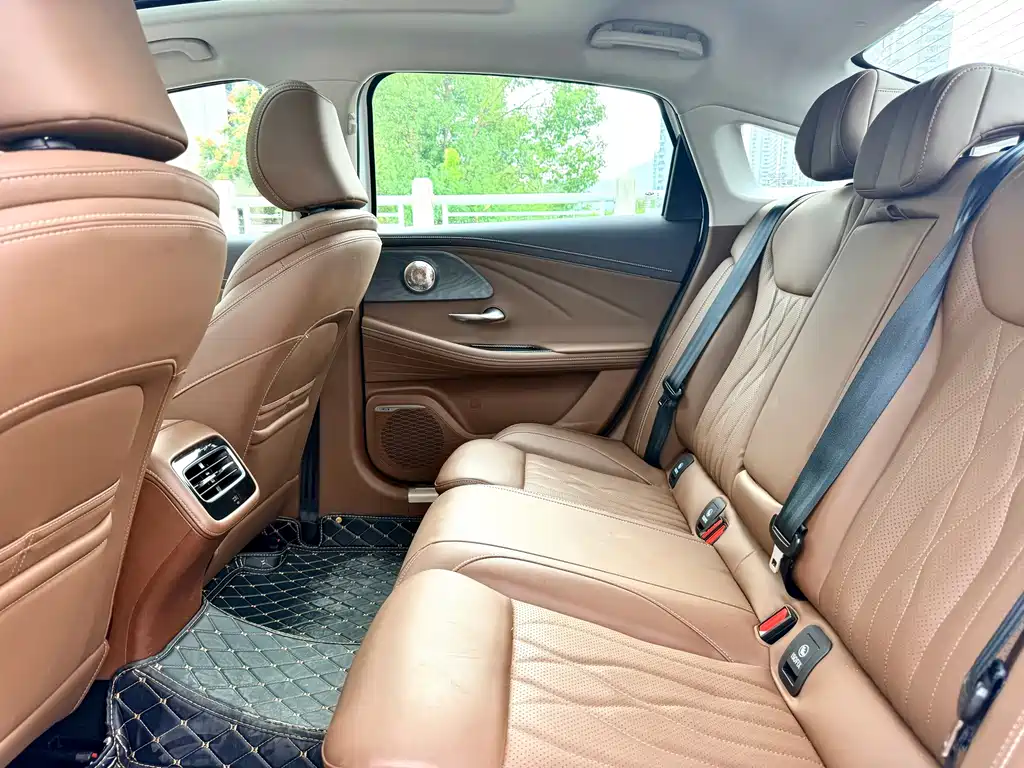 Chery Arrizo 8 — миниатюра 11