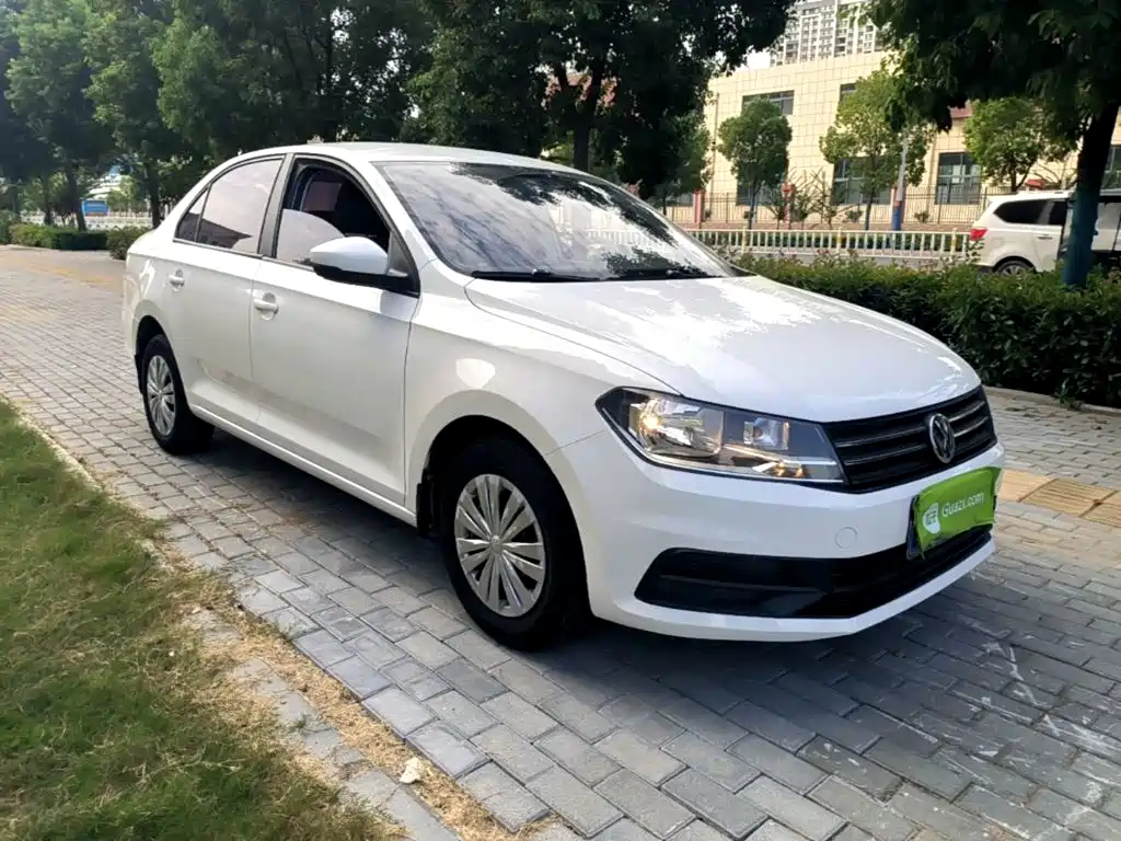Volkswagen Santana — миниатюра 4