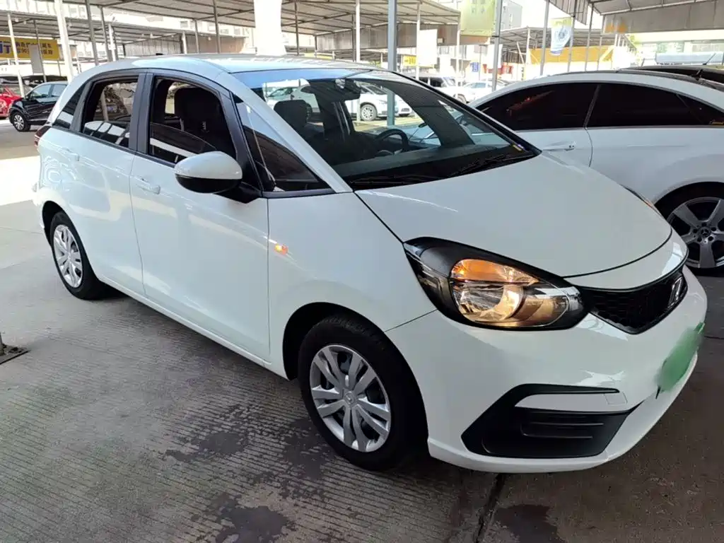 Honda Fit — миниатюра 4