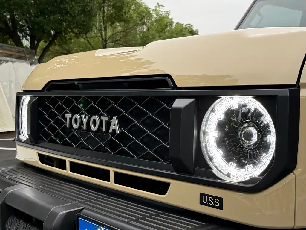 Toyota Land Cruiser — миниатюра 15