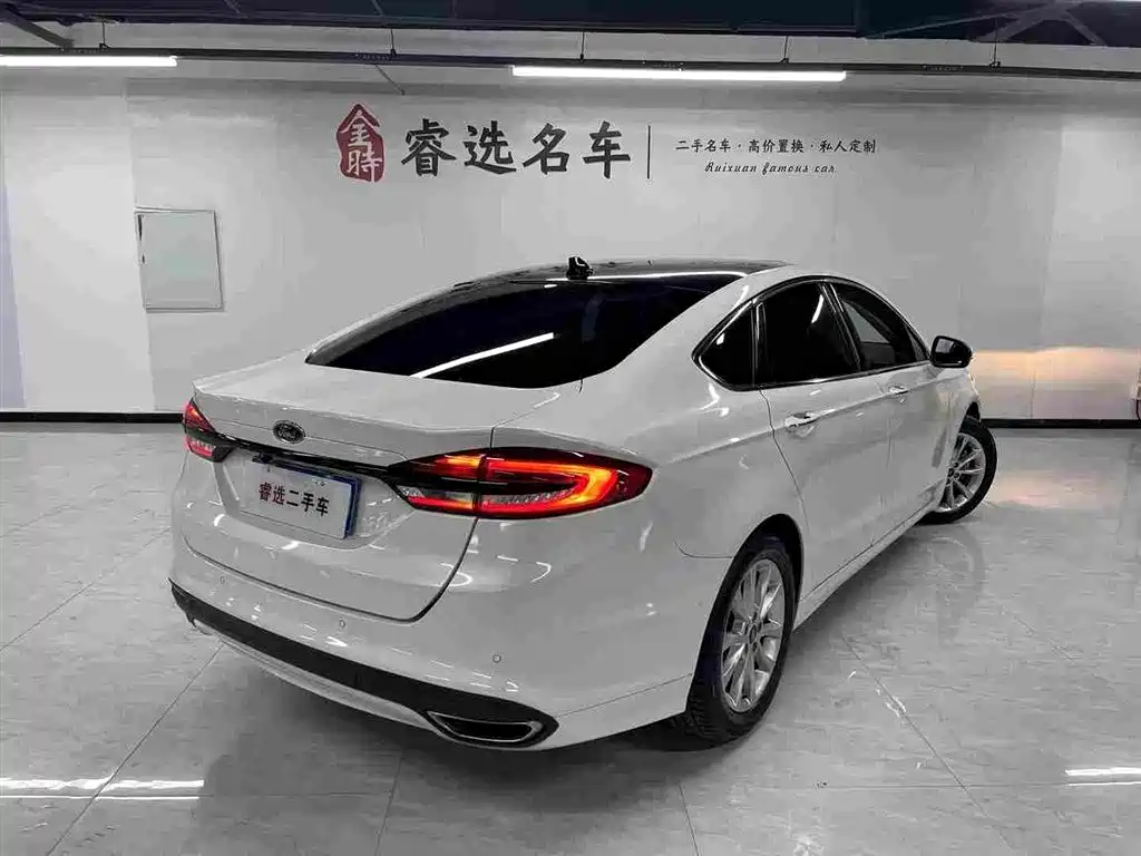 Ford Mondeo — миниатюра 5