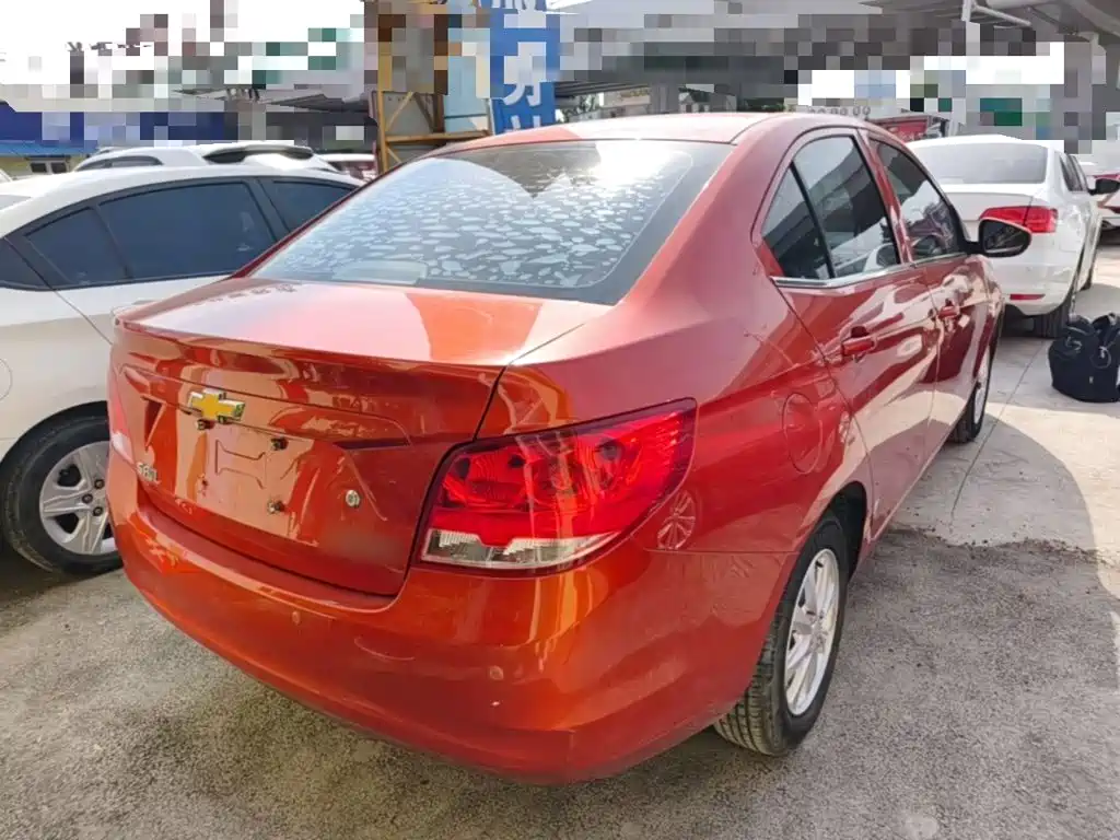 Chevrolet Sail — миниатюра 7