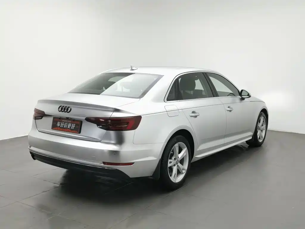 Audi A4L — миниатюра 2