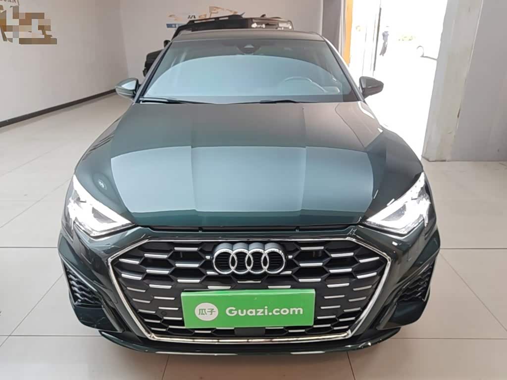 Audi A3 1.4 л 2024 г. Зелёный, пробег 15400 км