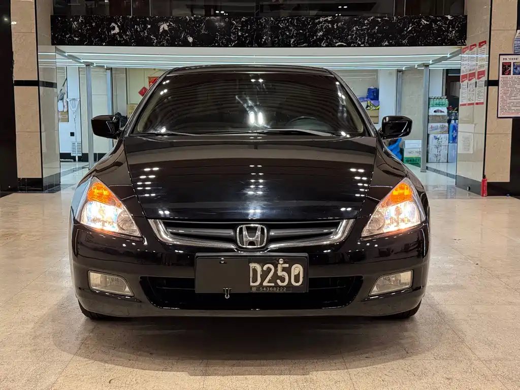 Honda Accord — миниатюра 2