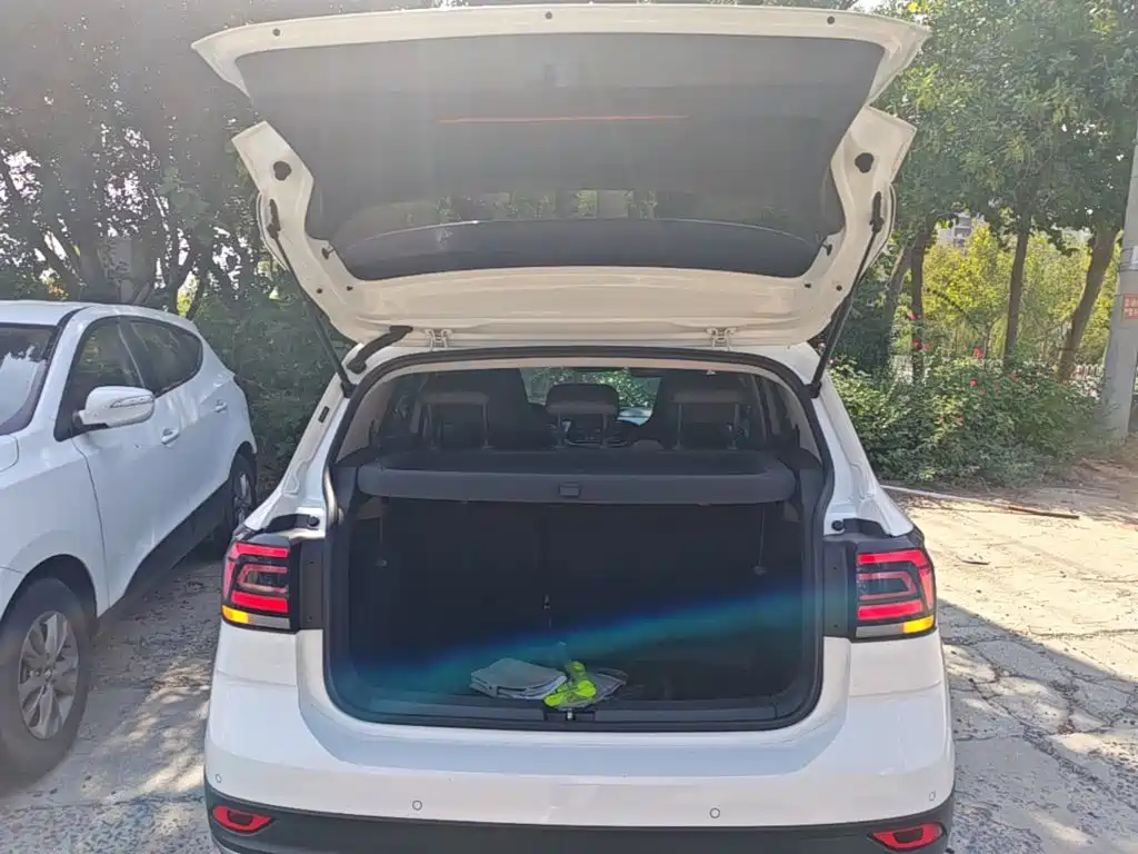 Volkswagen T-Cross — миниатюра 19