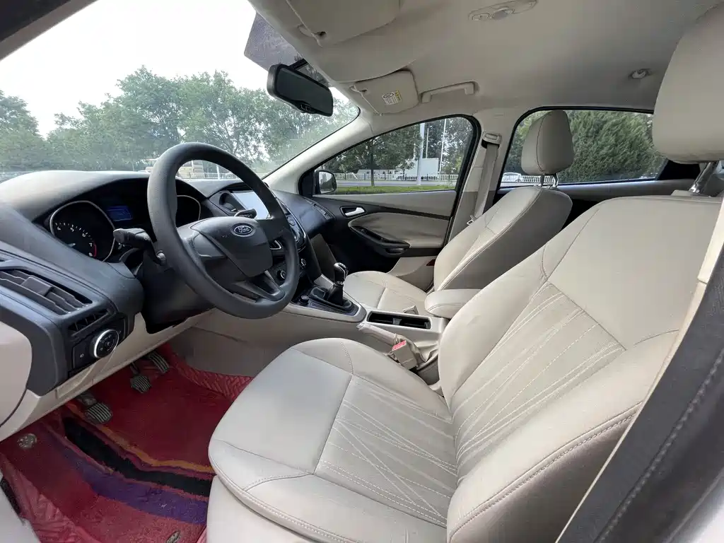 Ford Focus — миниатюра 8