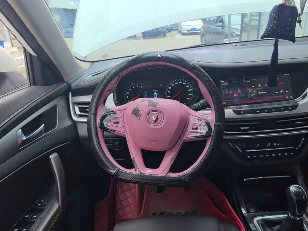 Changan CS35PLUS — миниатюра 11