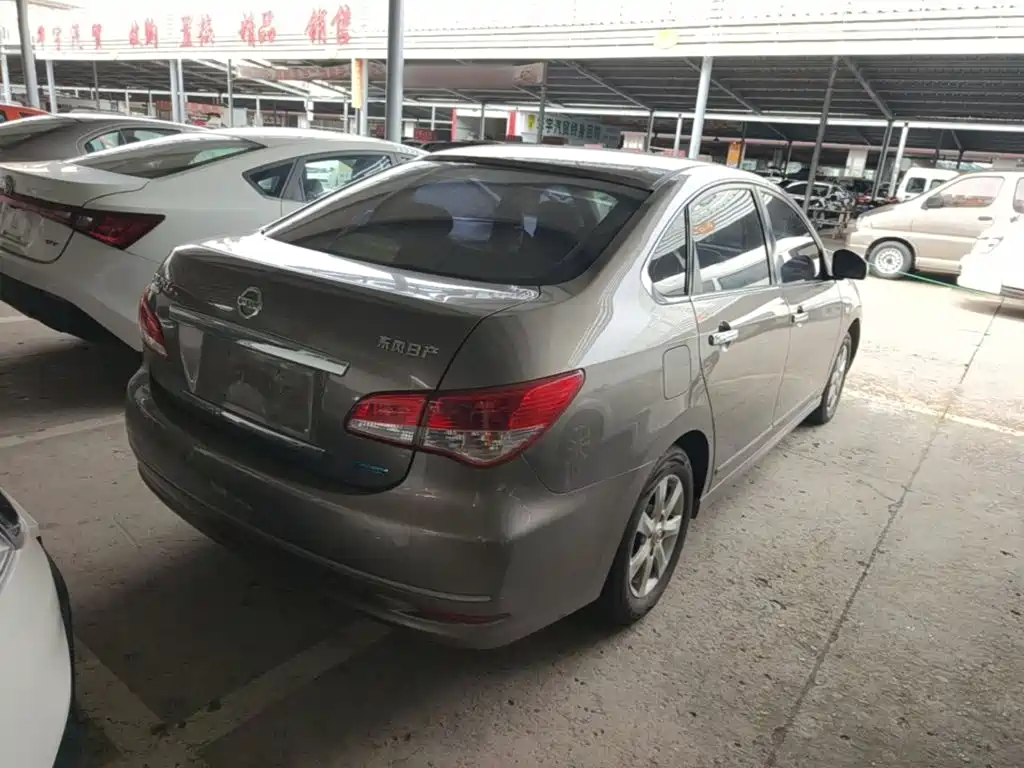 Nissan Sylphy — миниатюра 7