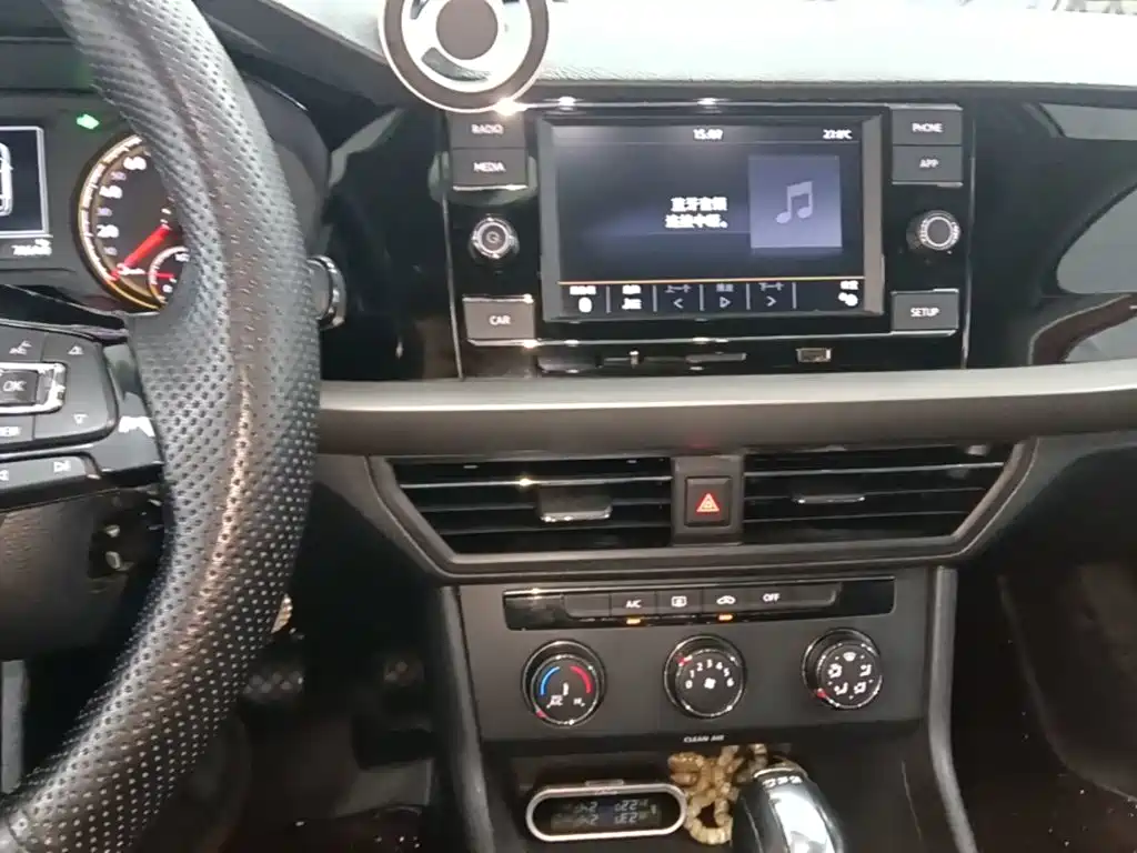 Volkswagen Lavida — миниатюра 13