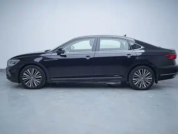 Volkswagen Passat — миниатюра 3