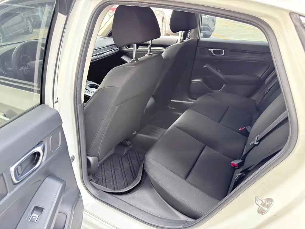 Honda Civic — миниатюра 6