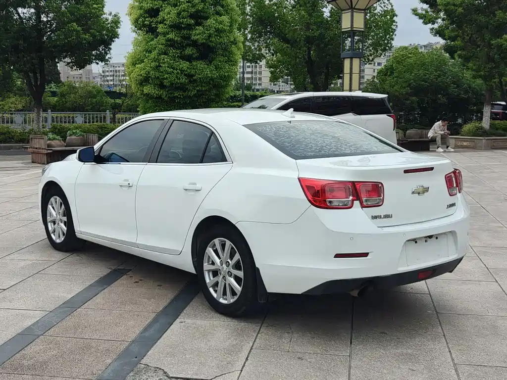 Chevrolet Malibu — миниатюра 6