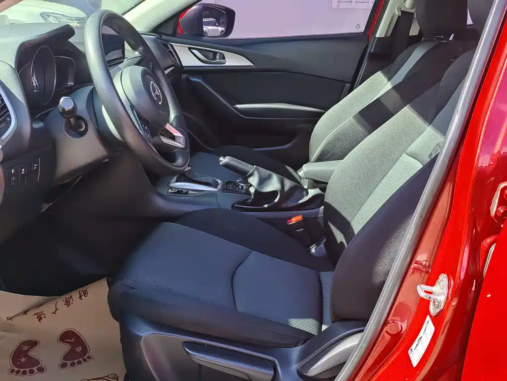 Mazda 3 Axela — миниатюра 4