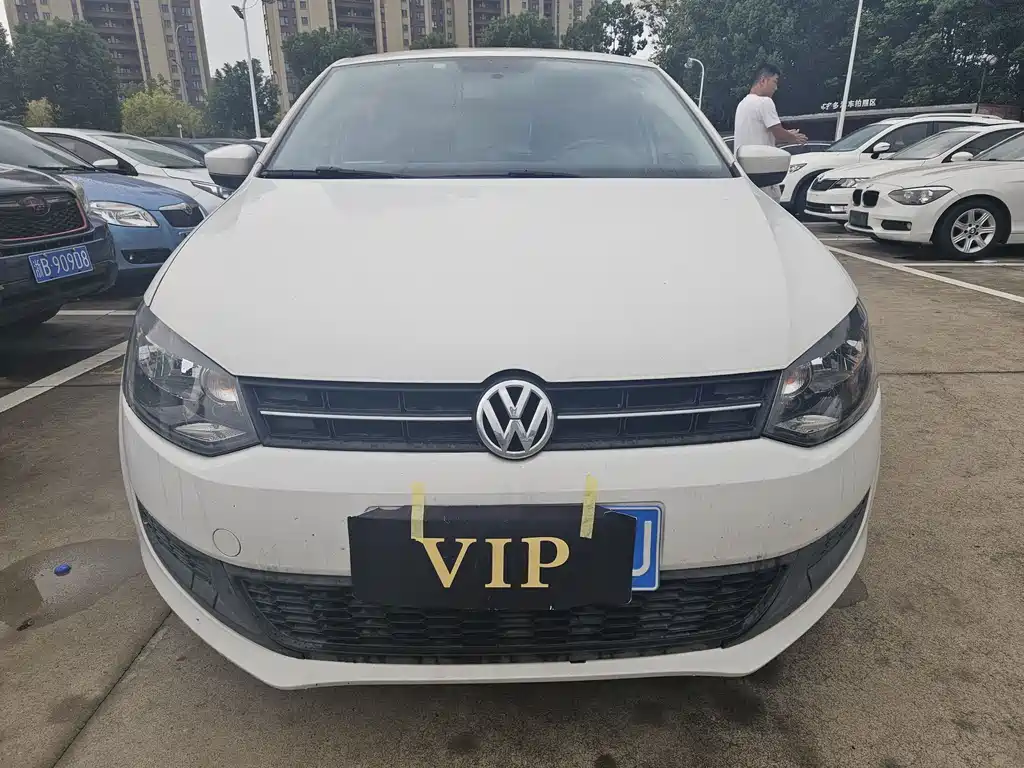Volkswagen Polo — миниатюра 2