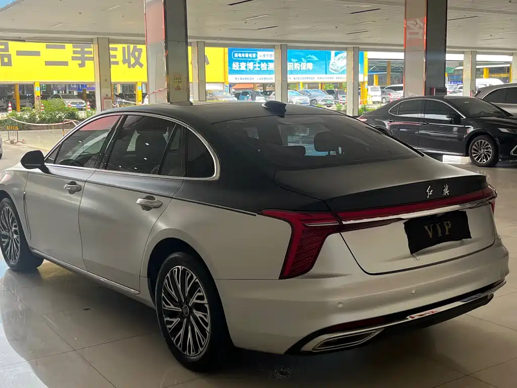 Hongqi Hongqi H5 — миниатюра 9