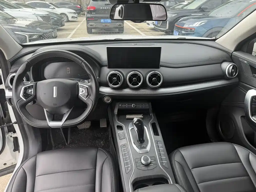 Wey Wey VV5 — миниатюра 5