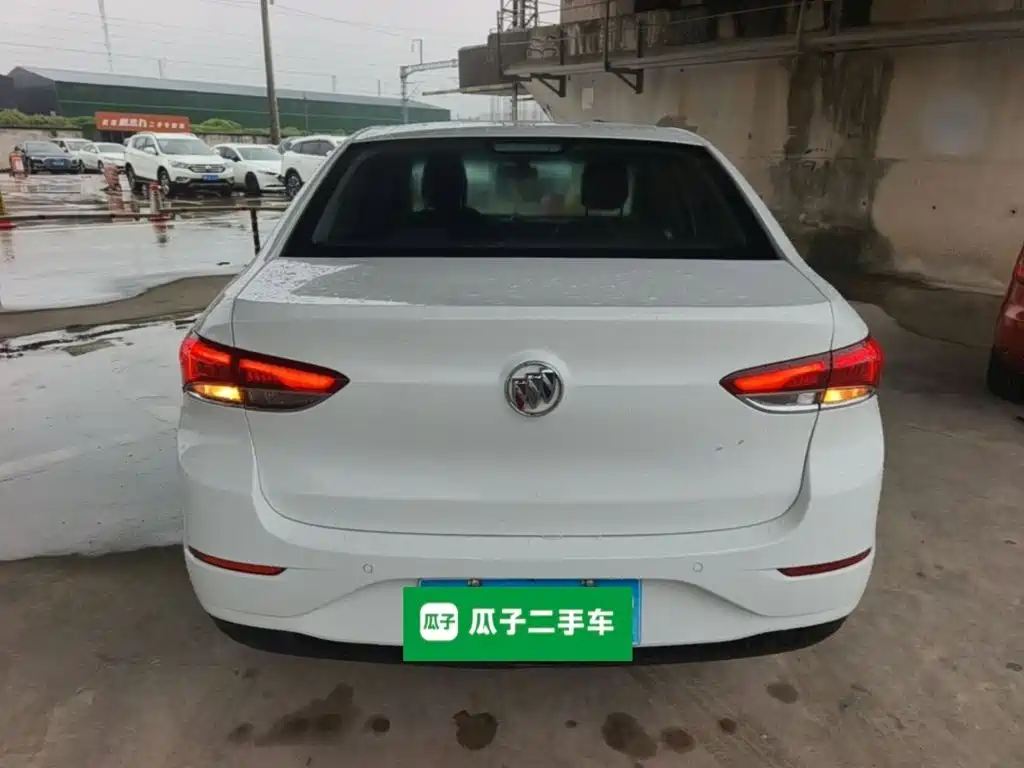 Buick Excelle — миниатюра 6