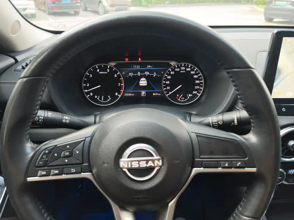 Nissan Sylphy — миниатюра 9