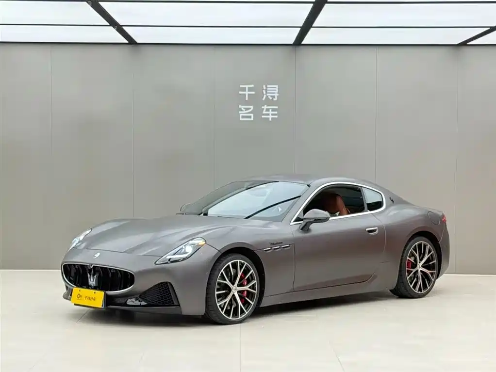 Купить Maserati GranTurismo