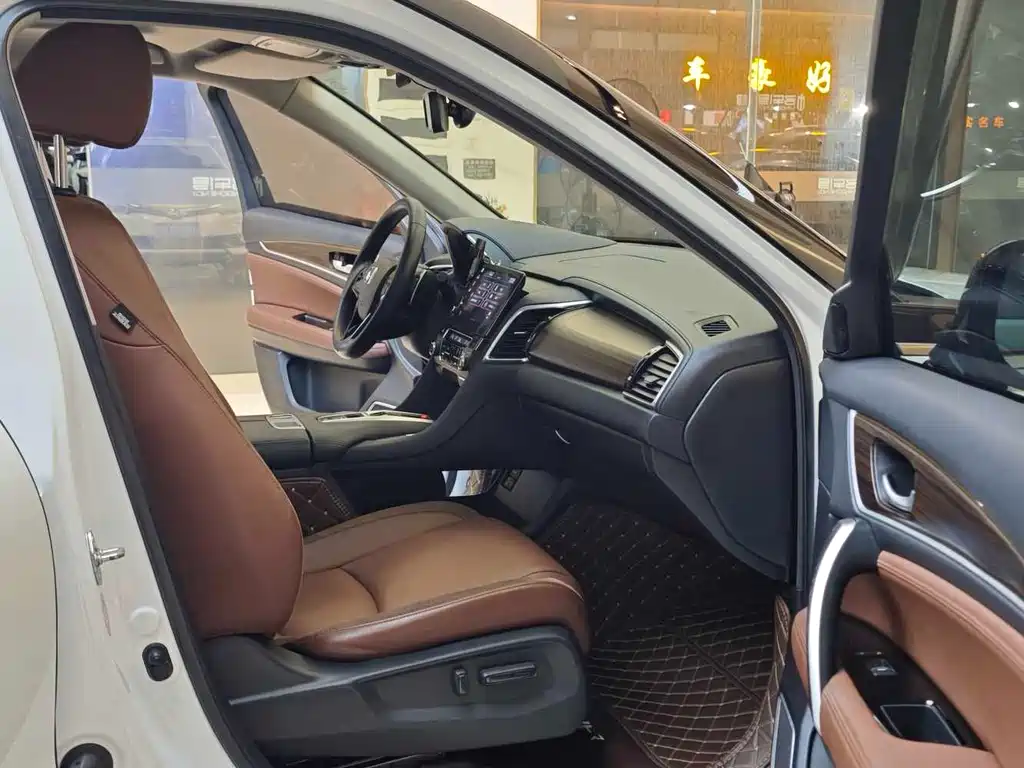 Honda Avancier 2017 370TURBO Luxury
