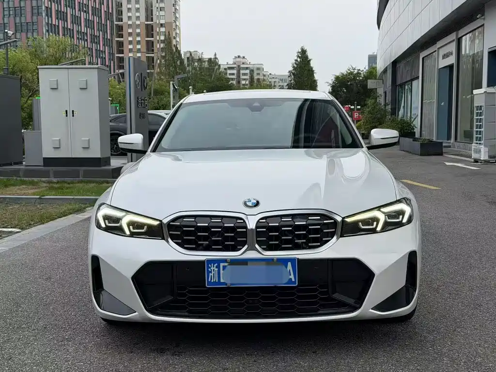 BMW 3 Series — миниатюра 2
