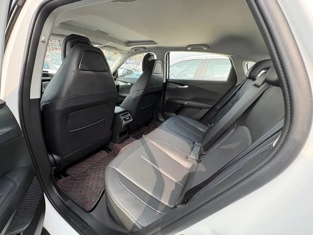 Changan Eado 2025 1.5T 500Bar Luxury