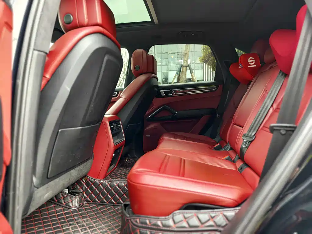 PORSCHE CAYENNE NEW ENERGY