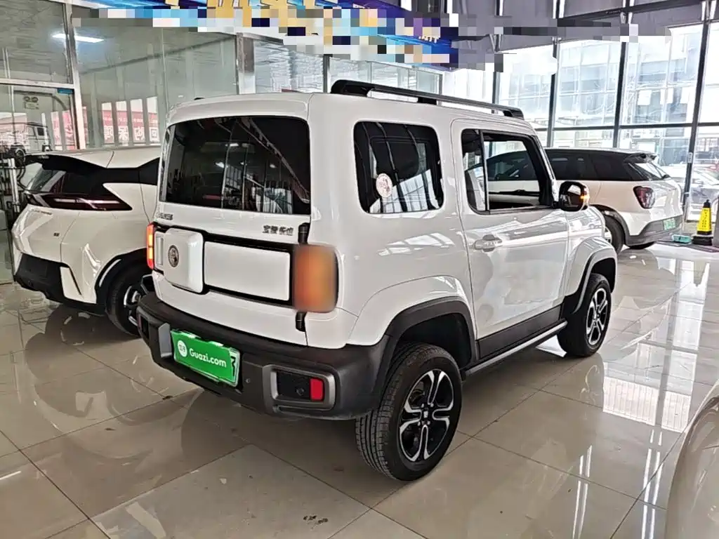 Baojun Yueye — миниатюра 7