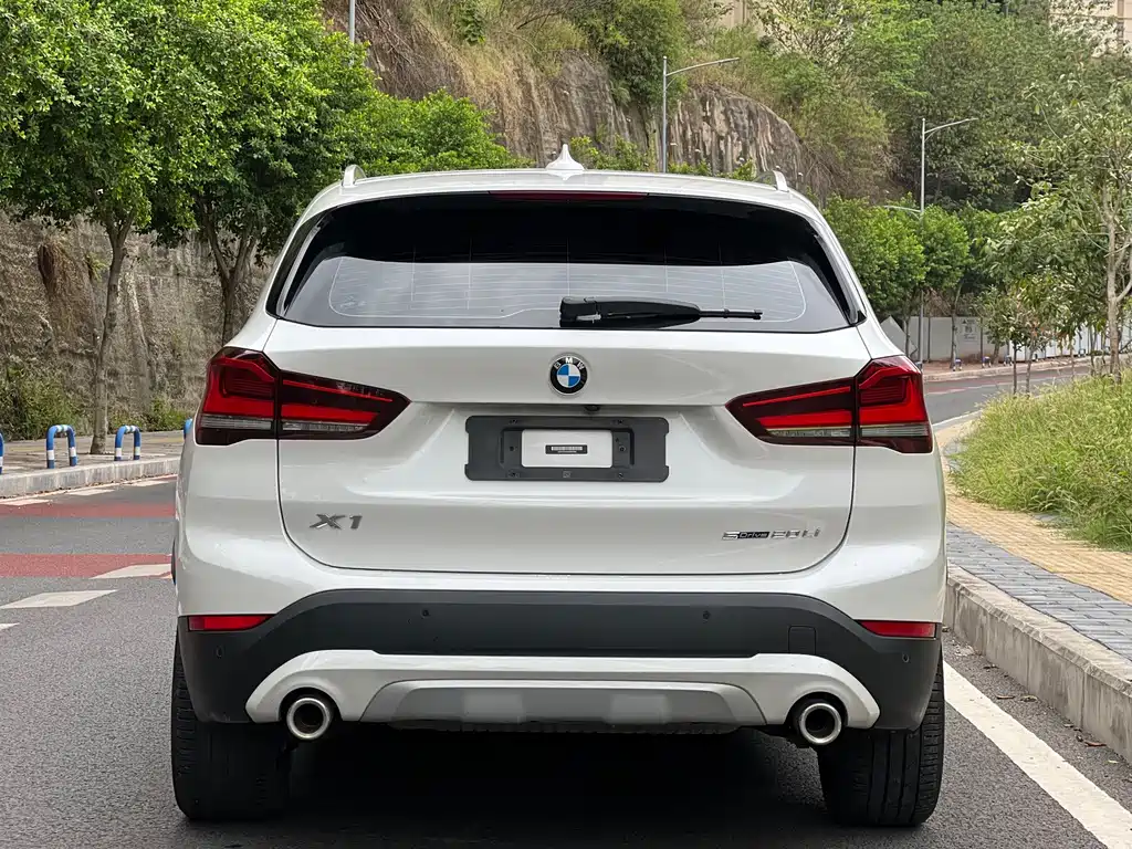 BMW X1 — миниатюра 13