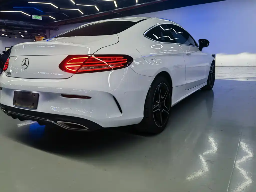 MERCEDES-BENZ C CLASS