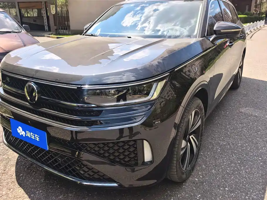 Volkswagen Tavendor 2023