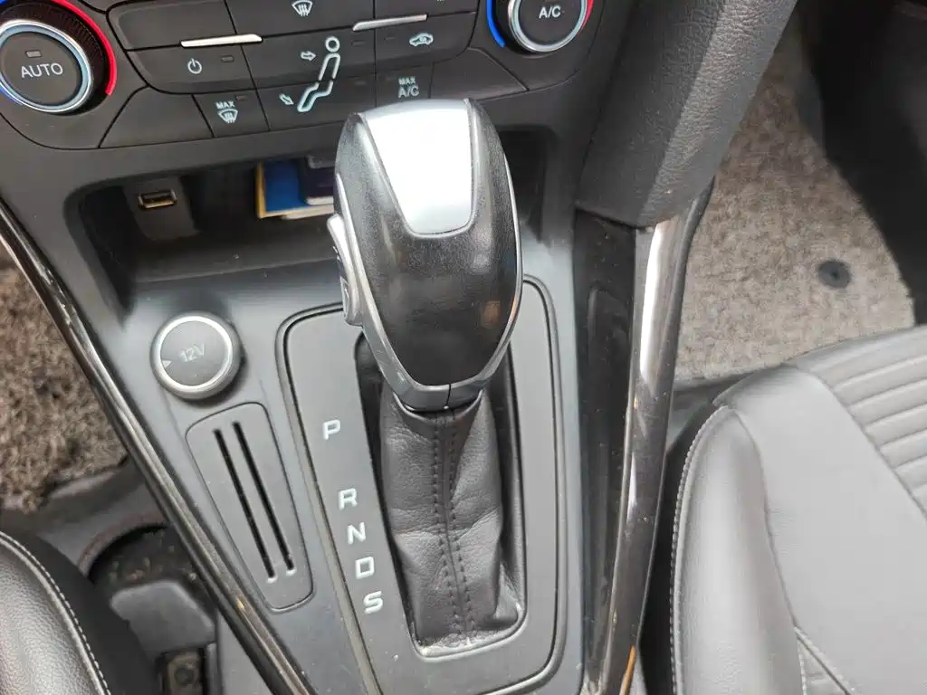 Ford Focus — миниатюра 15