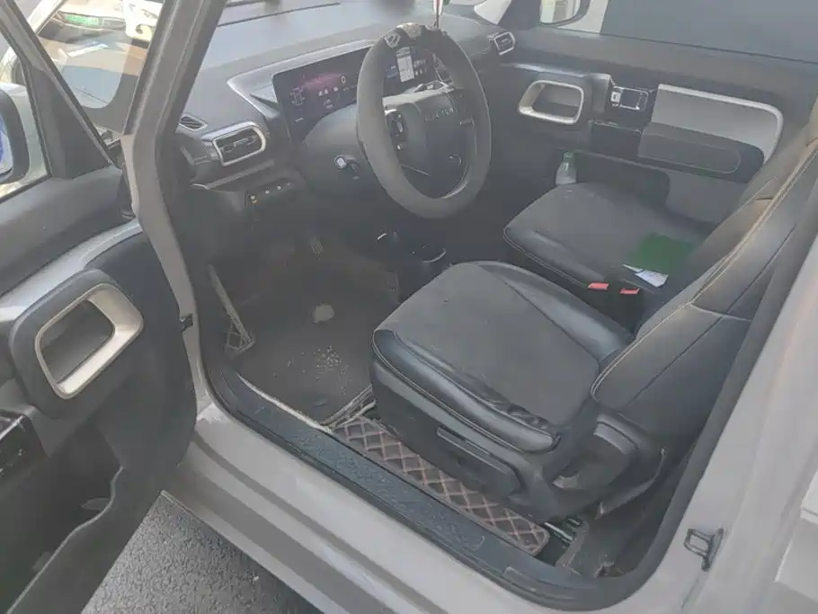 Baojun KiWi EV — миниатюра 8
