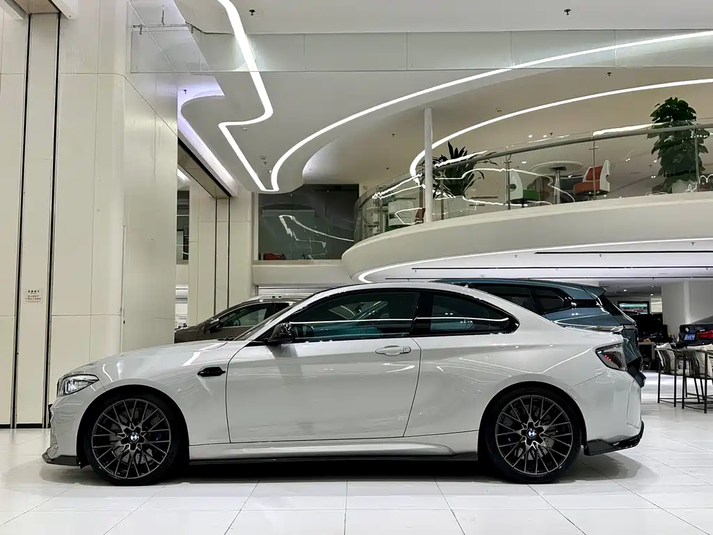 BMW M2 — миниатюра 3