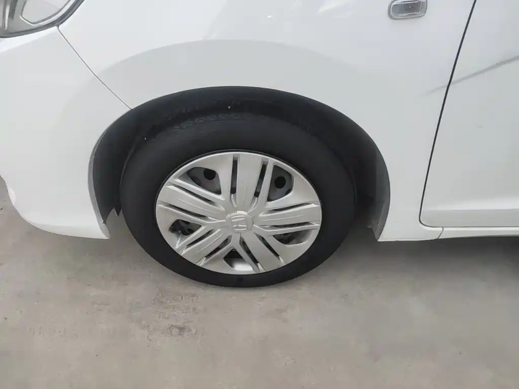 Honda Fit — миниатюра 23